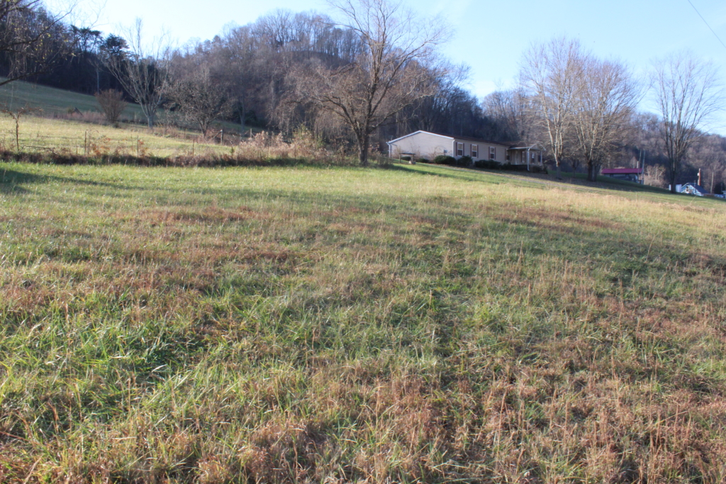 ABSOLUTE AUCTION- SATURDAY December 16th, 2023 @10 A.M. 3080 E. Carters Valley Road Scott County, VA 24251