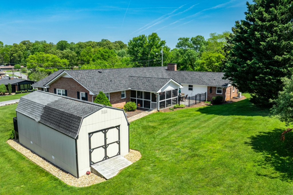 408 Garmon Dr (22 of 83)