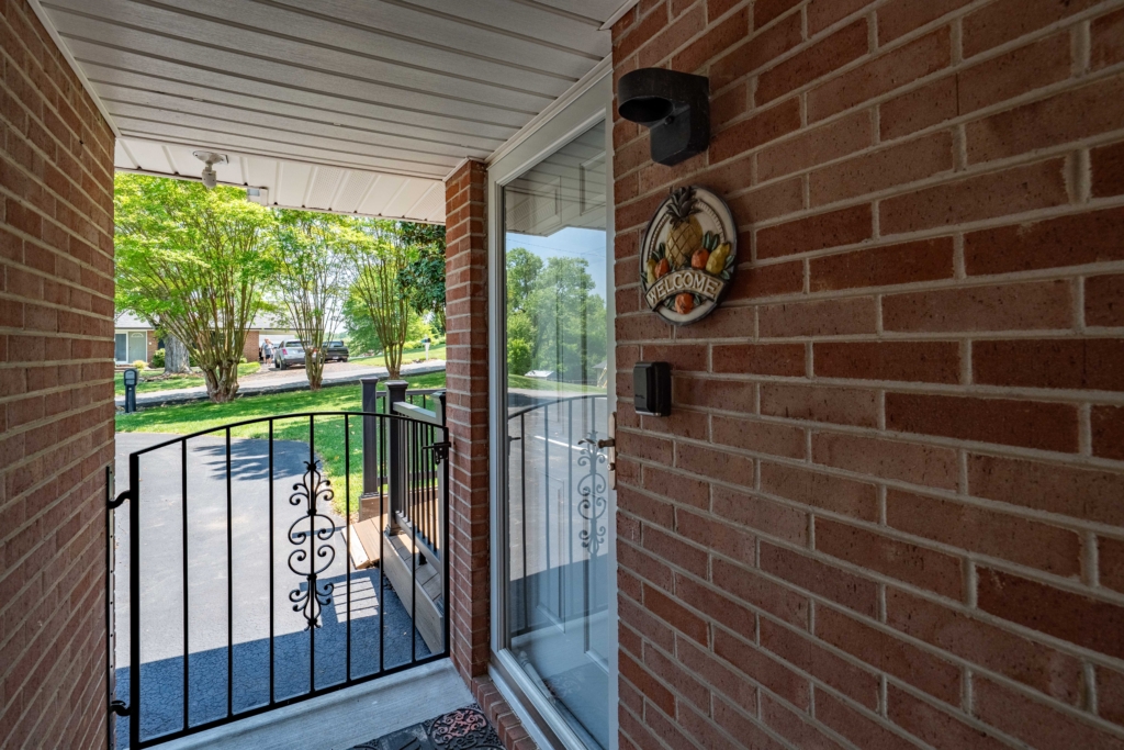 408 Garmon Dr (42 of 83)