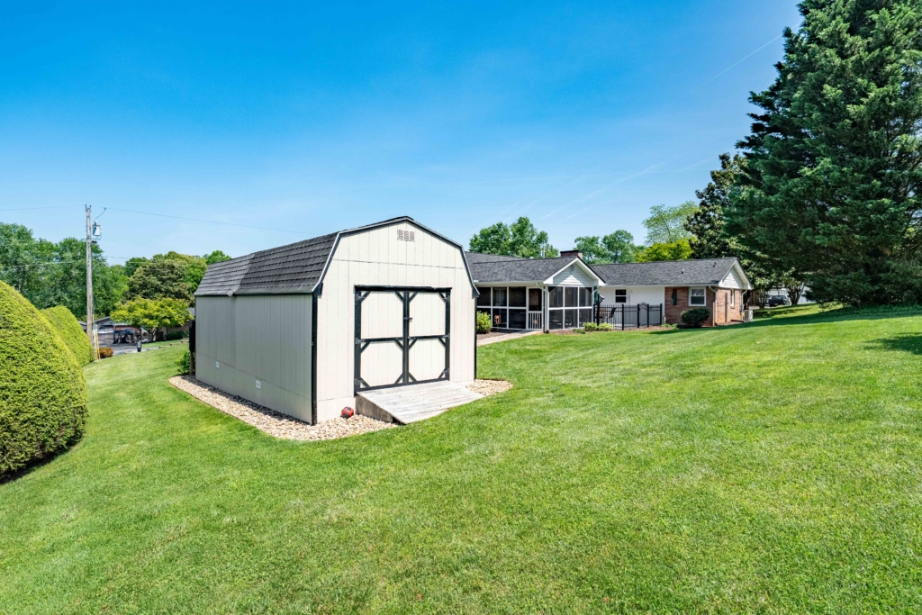 408 Garmon Dr (45 of 83)